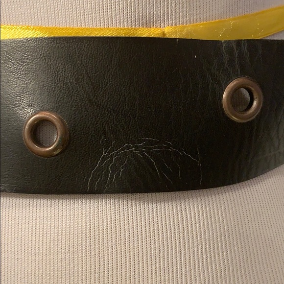 Size 10 women’s pleather belt - Picture 6 of 8